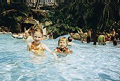 The girls, the pool